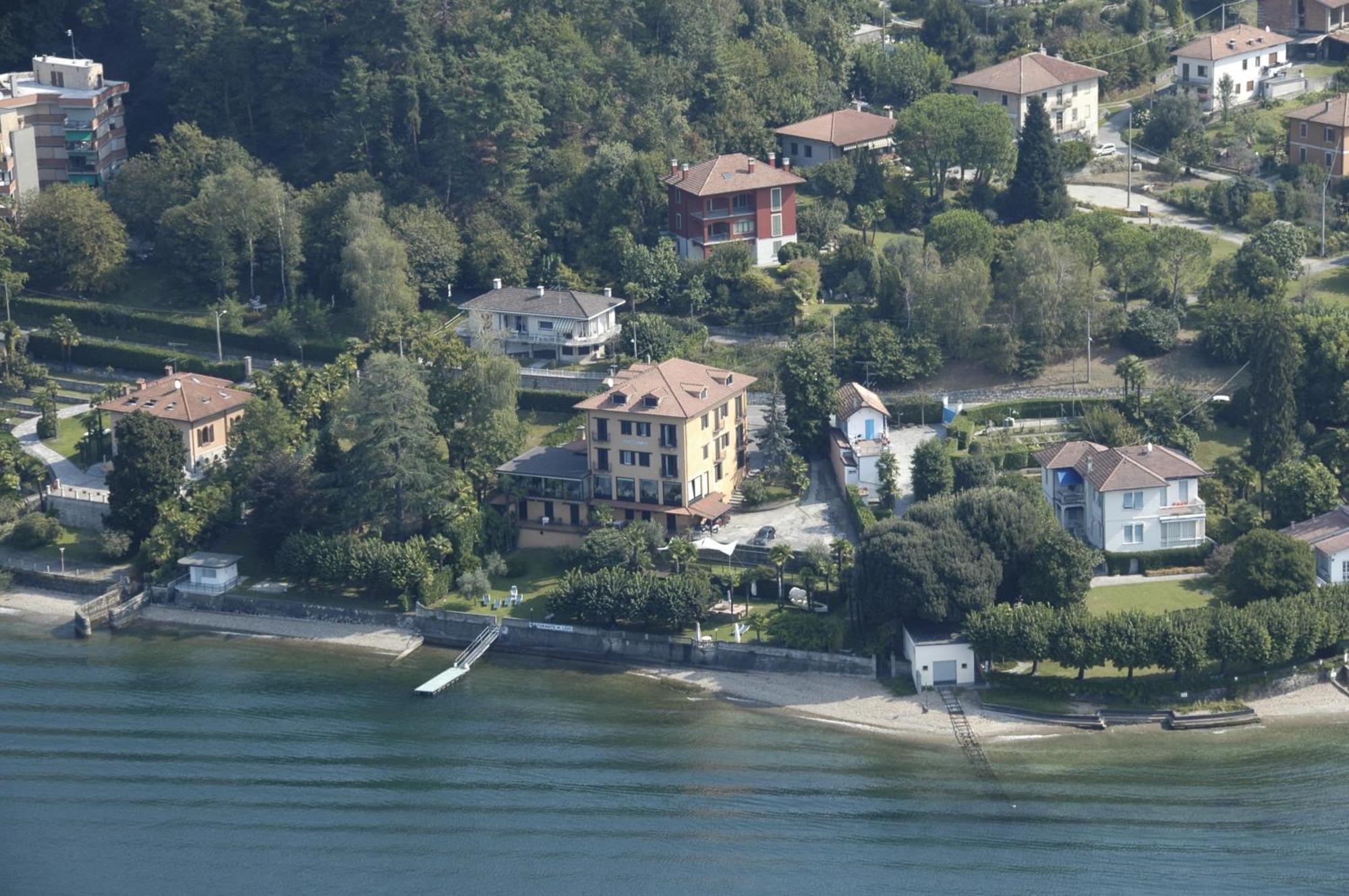 Hotel Lido Angera Exterior foto